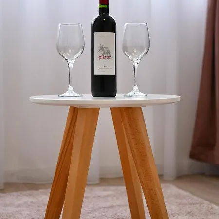 New And Modern Baroni *