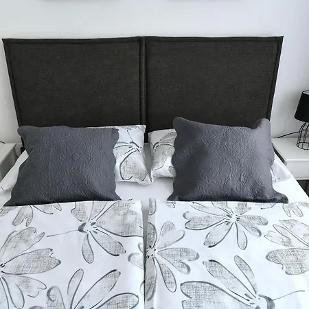 New And Modern Baroni Appartement Split